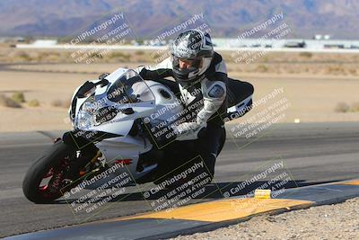 media/Dec-10-2023-SoCal Trackdays (Sun) [[0ce70f5433]]/Turn 9 Inside Set 1 (1115am)/